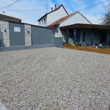 Au Pommier Fleuri Et Son 