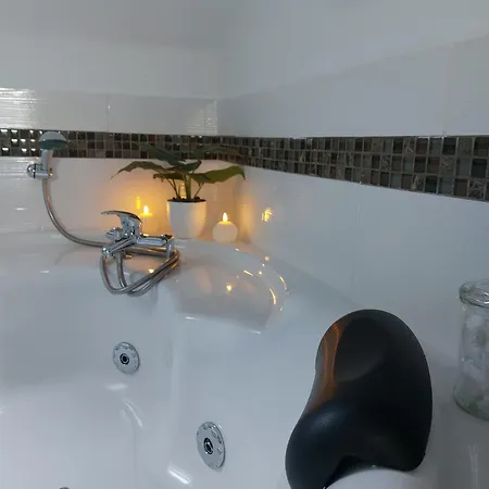 Au Pommier Fleuri Et Son 