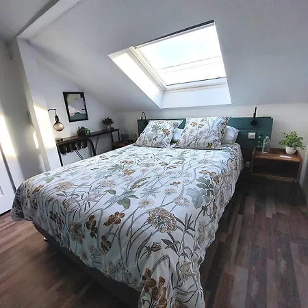 Au Pommier Fleuri Et Son Indépendant Maison d'hôtes 4*