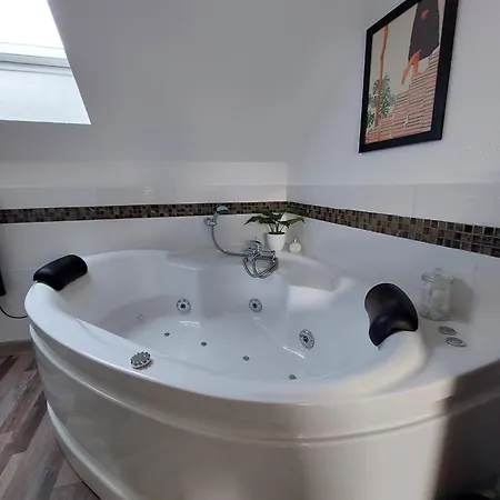 Au Pommier Fleuri Et Son 