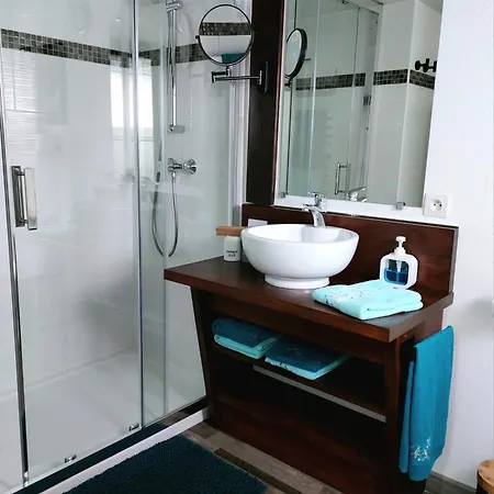 Au Pommier Fleuri Et Son 